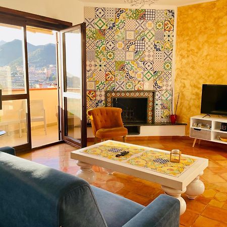 Donna Filomena Casa Vacanza Park Bougainville ساليرنو المظهر الخارجي الصورة